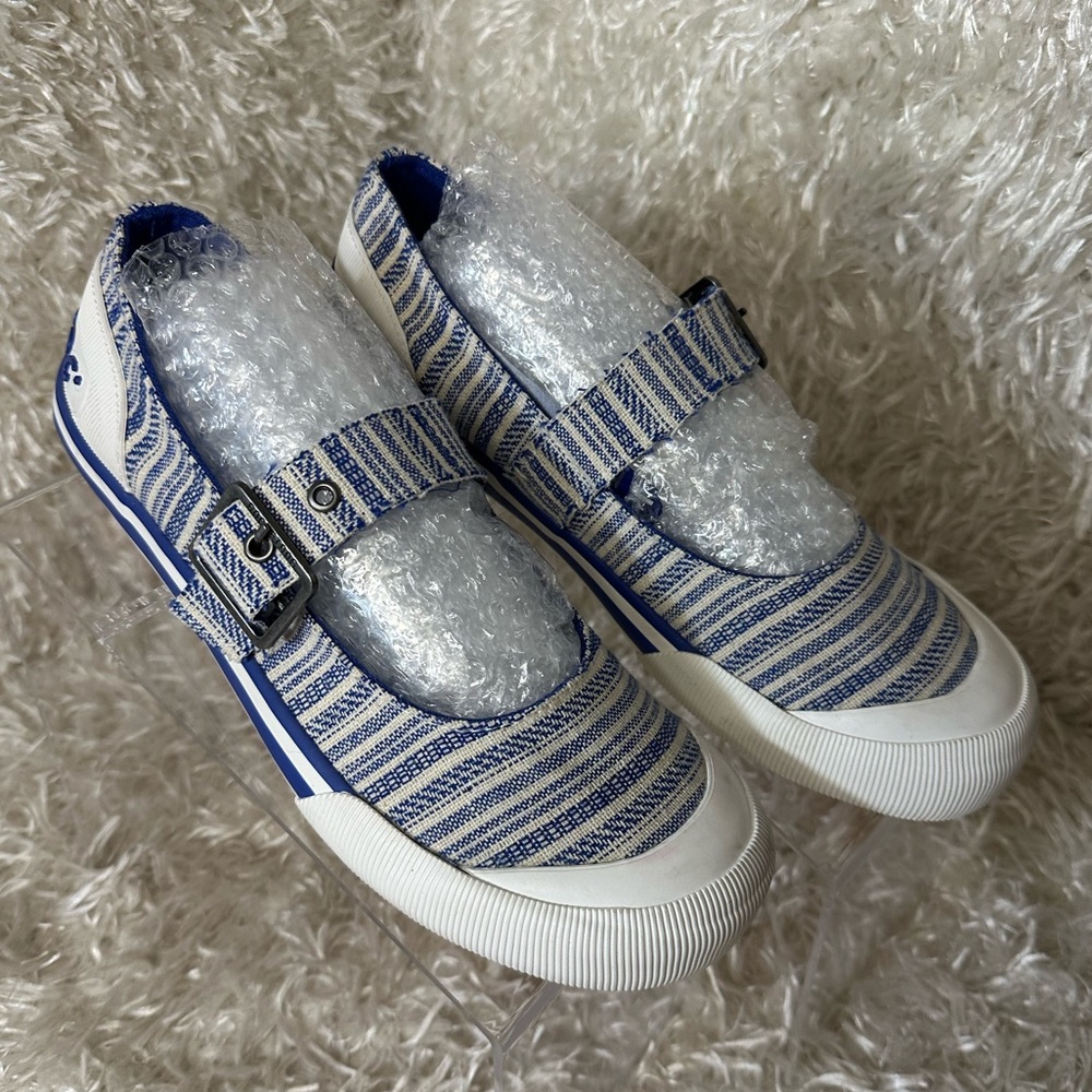 NWOT Rocket Dog Jazzin Mary Jane Blue/White Striped Women's Size 8